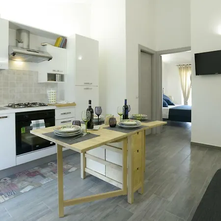 La Casa Al Mare Apartment *