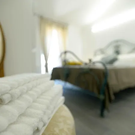 La Casa Al Mare Apartment *